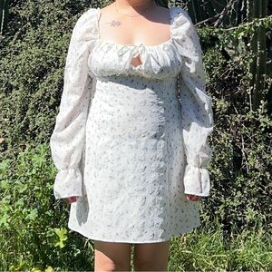 H&M White Long Sleeve Dress with Floral Pattern